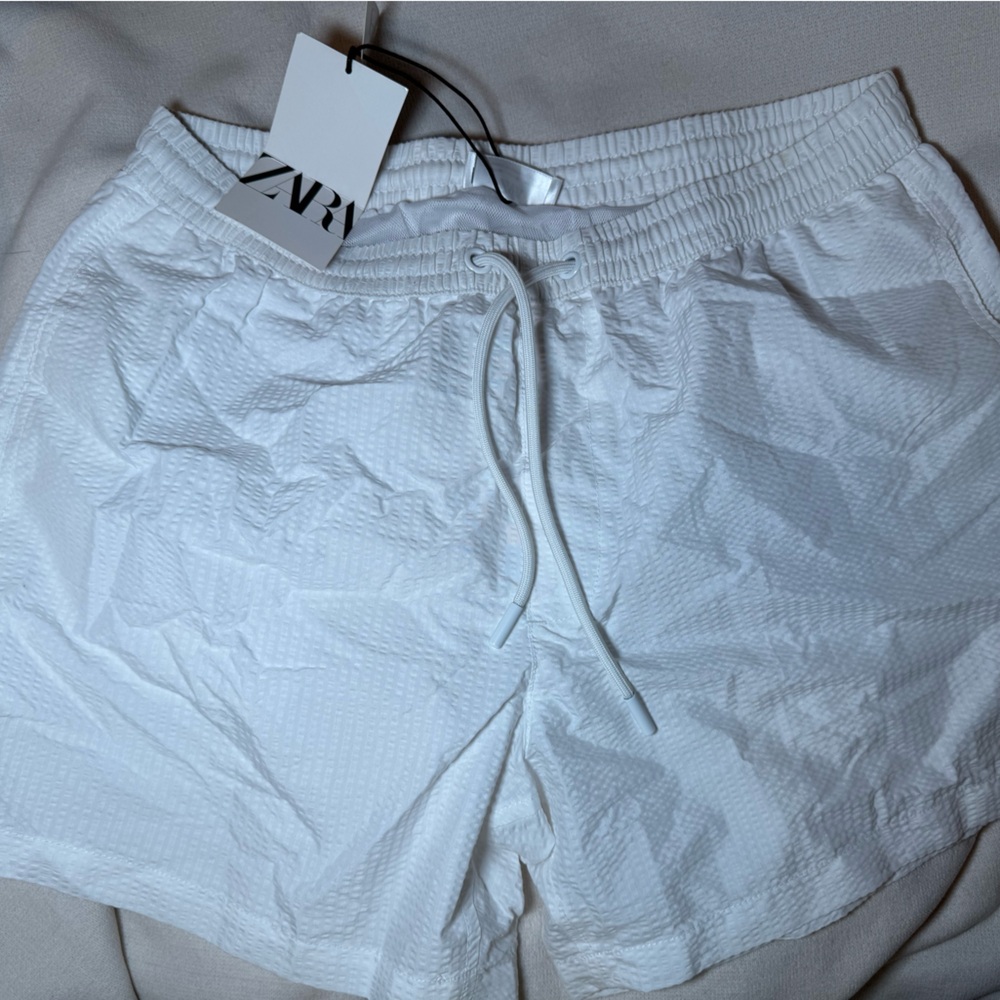 Zara Crisp White Textured Shorts